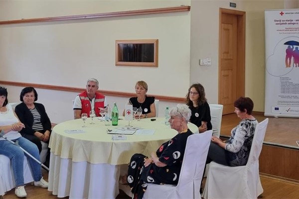 Okrugli stol „Stariji za starije – umrežavanje socijalnih usluga u zajednici“